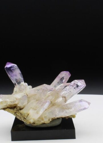 Krachtig helder Lemurisch Amethyst kristal cluster met scepter